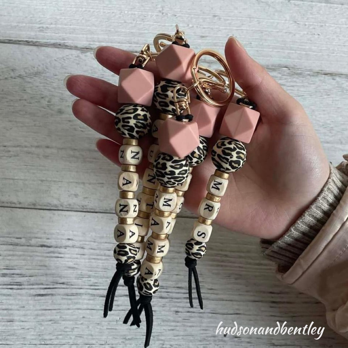 Leopard bead keychain